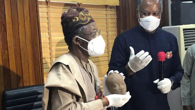Nigeria receives smuggled 600-year old Ife artifact from the Netherlands