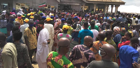 NIN: Nigerians besiege NIMC office in Abuja, seek extension