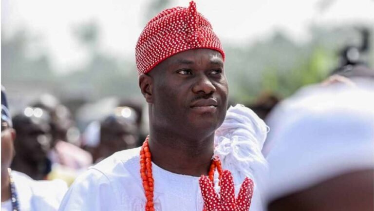 Ooni’s Palace Mourns Funfair Victims, Shows Solidarity With Ex-Queen