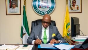 Governor Abiodun Presents 40 SUVs To Ogun Monarchs