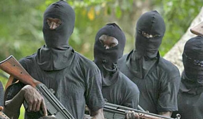 Bandits Invade Zamfara Market, Kill Three, Injure Several Others