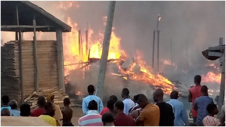 Fire razes shops at Yan Katato market, Sabon Gari, Zaria