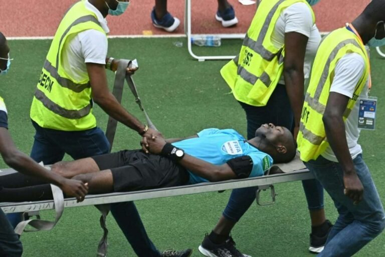 AFCON qualifier: Ghanaian referee collapses during Ivory Coast vs Ethiopia [VIDEO]