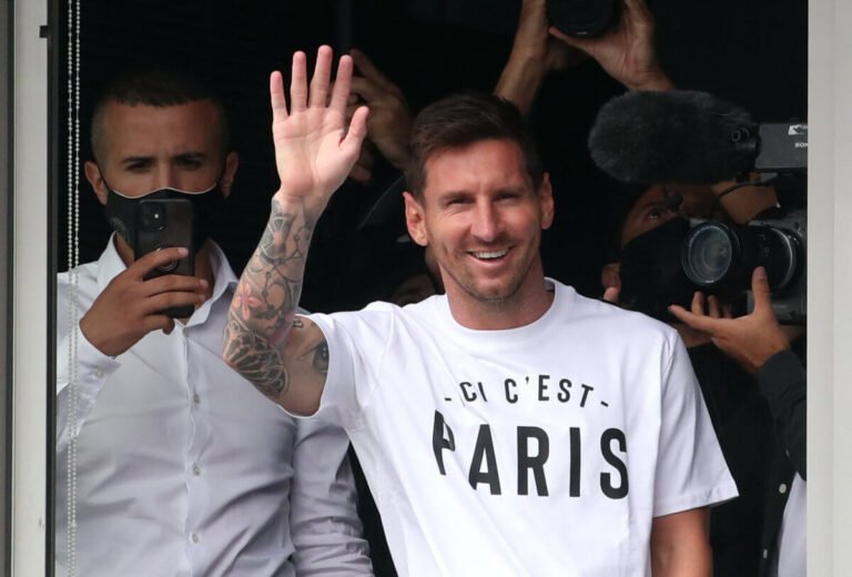 Lionel Messi: Total amount Barcelona owe PSG star revealed