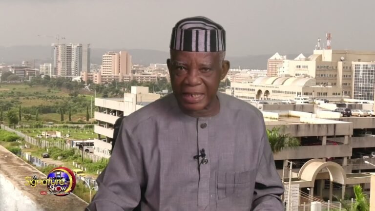 THE SIGNATURE SHOW – TRIBUTE TO IBRAHIM MANTU