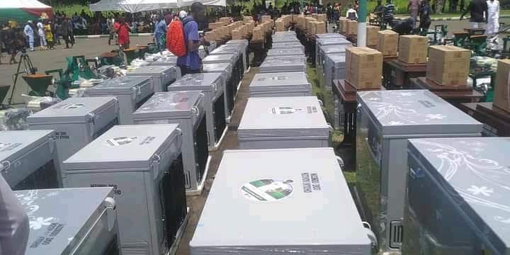 House of Reps member lifts 300 women, youths with business tools