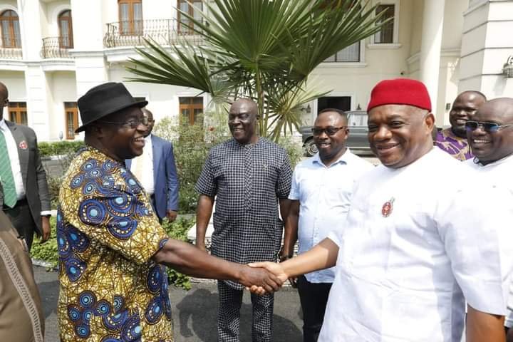 JUST IN: Abia APC leader, Orji Kalu in closed-door meeting with Ikpeazu