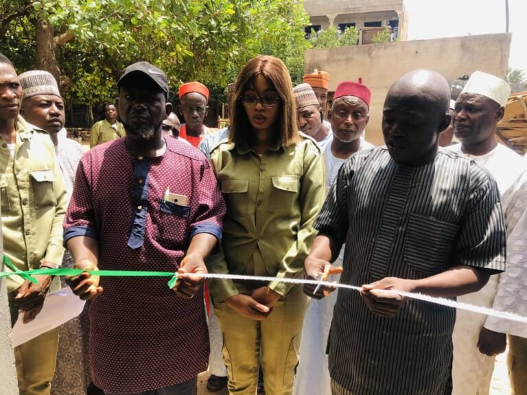 Corps Member Empowers Widows with Sewing Machine, Donate Library to School in Yobe State