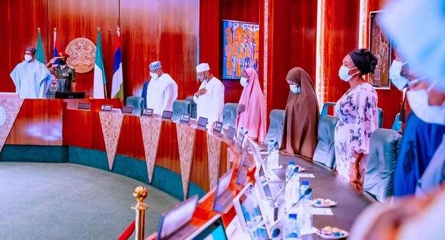 Buhari Rules Out Military Force In Rescue Of 31 Abuja-Kaduna Train Victims