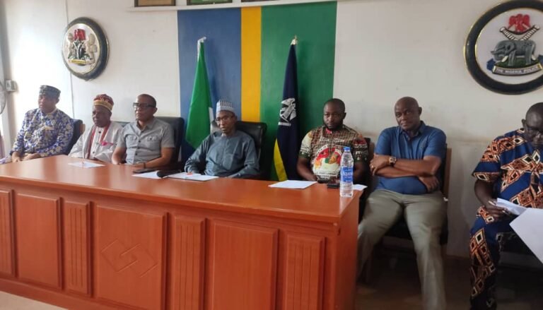 Enugu CP Meets With The Stakeholders From Ezeagu And 9th Mile Reassures Safety