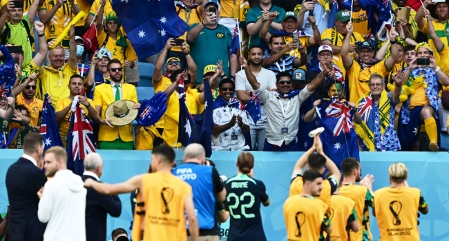 Australia Beat Tunisia To Keep World Cup Hopes Alive