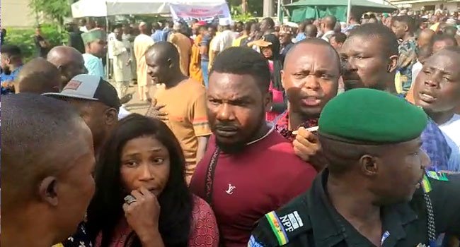 Large Turnout As EFCC Auctions 35 Cars In Abuja