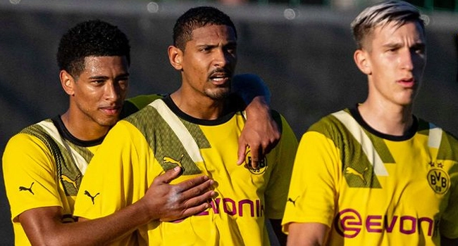 Haller Scores Eight-Minute Hat-Trick In Dortmund Return