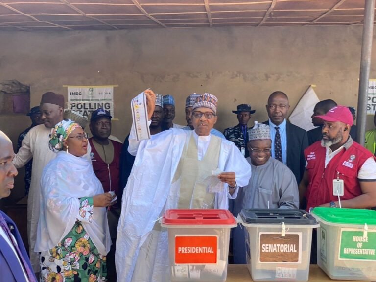 2023 ELECTIONS: BUHARI, AISHA VOTE IN DAURA