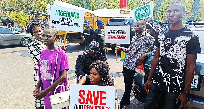 Atiku, Ayu, PDP Supporters Protest Election Outcome In Abuja, March To INEC Office