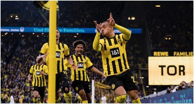 Dortmund Hand Bayern Title Advantage After Draw At Bochum