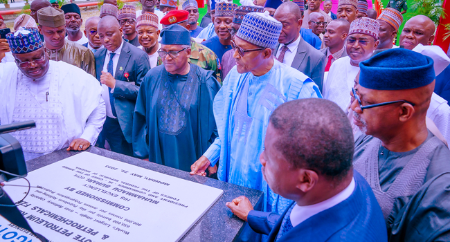 ‘Milestone For Nigeria’: Buhari Inaugurates World’s Largest Single-Train Refinery In Lagos