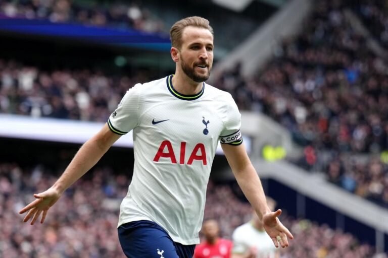 PSG determined to land Harry Kane after Man Utd drop out of race