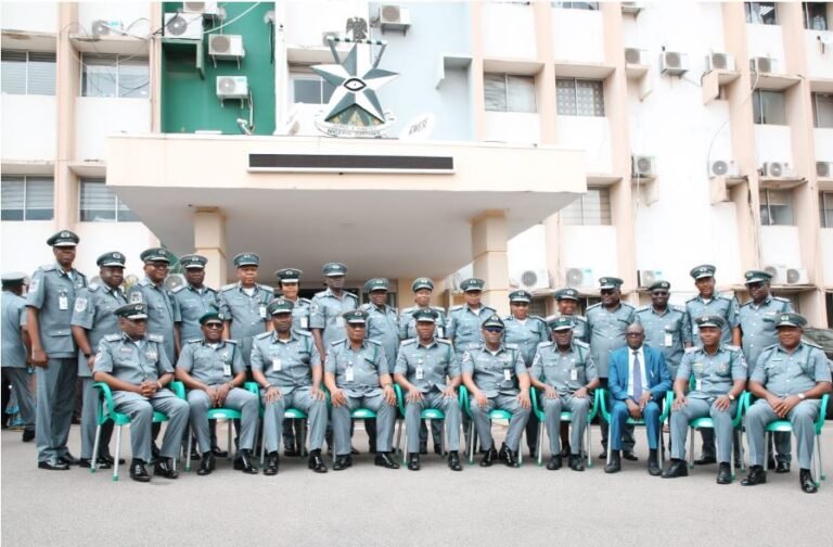 Customs CG decorates new management members