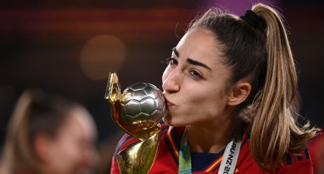 Victorious Spain’s Carmona Pays Tribute After Losing Father Amid World Cup Finals Prep