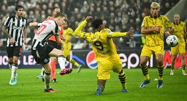 Dortmund Beat Newcastle To Blow Group Wide Open