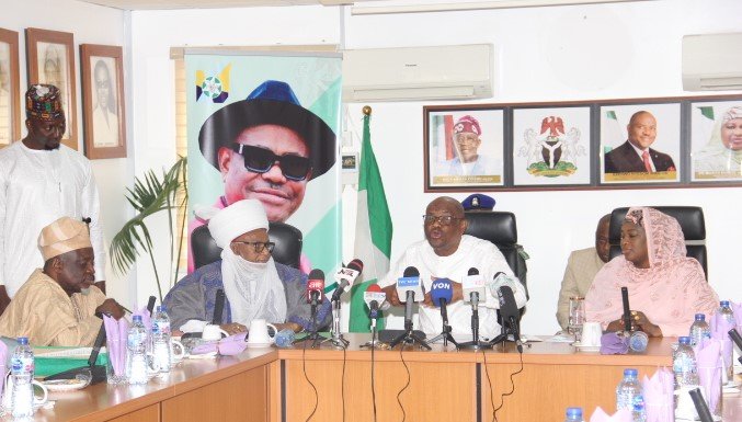 Wike Pledges To Complete Rehabilitation Of Abuja National Mosque