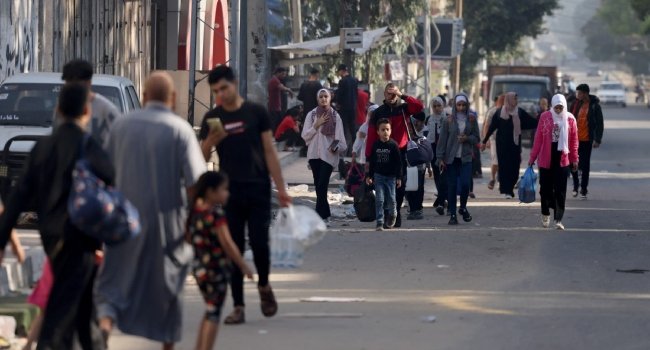 Aid For Gaza Piles Up As Israel Rallies Troops For Invasion