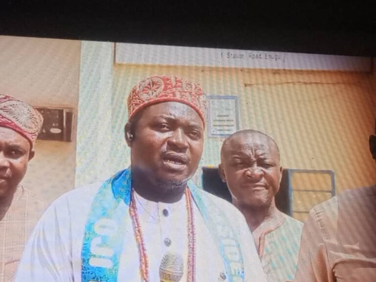 Oji River Presidents General Meet With The Officials Of EEDC Over Power Outage