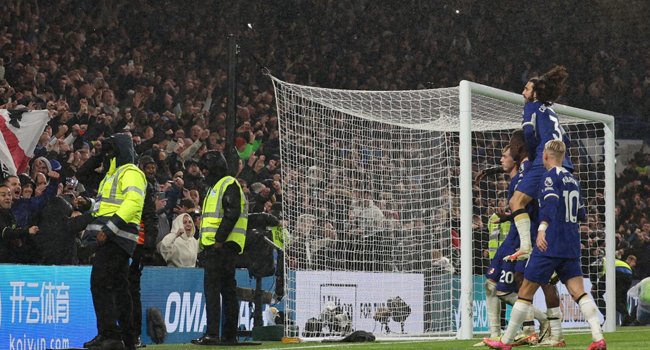 Gallant Chelsea Hold Manchester City In Super Sunday Thriller