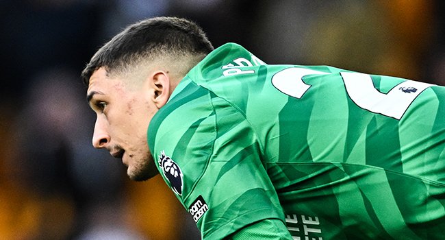 Wolves Inflict Christmas Misery On Woeful Chelsea