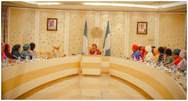 Remi Tinubu Meets With State Governors’ Wives