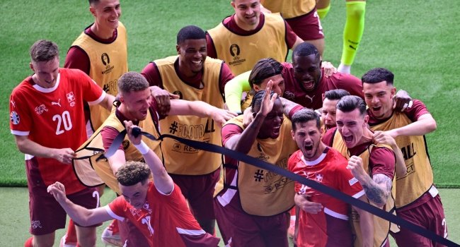 Swiss Goalkeeper Sommer Retires From International Football