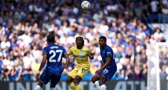 Chelsea Held By Palace As Newcastle Sink Spurs