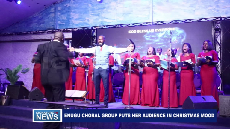 ENUGU CHORAL GROUP PUTS HER AUDIENCE IN CHRISTMAS MOOD – WATCH VIDEO