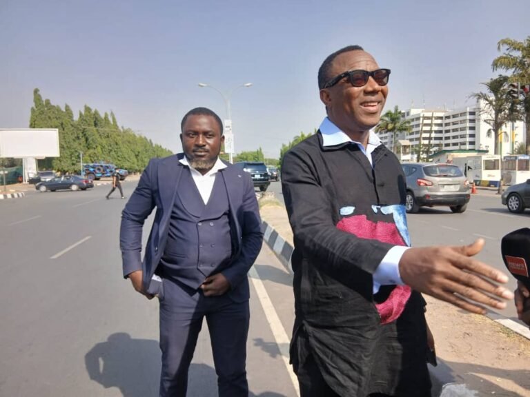 Why My Ray-Ban Glasses Was Stolen — Sowore