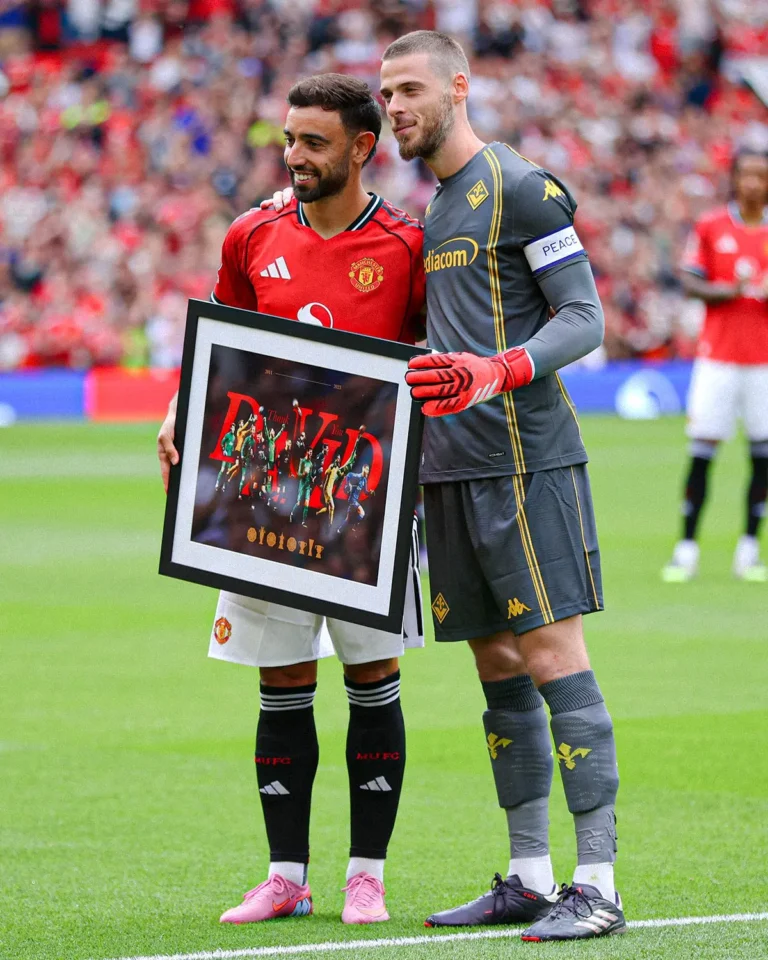 Man Utd vs Fiorentina: Red Devils pay tribute to De Gea