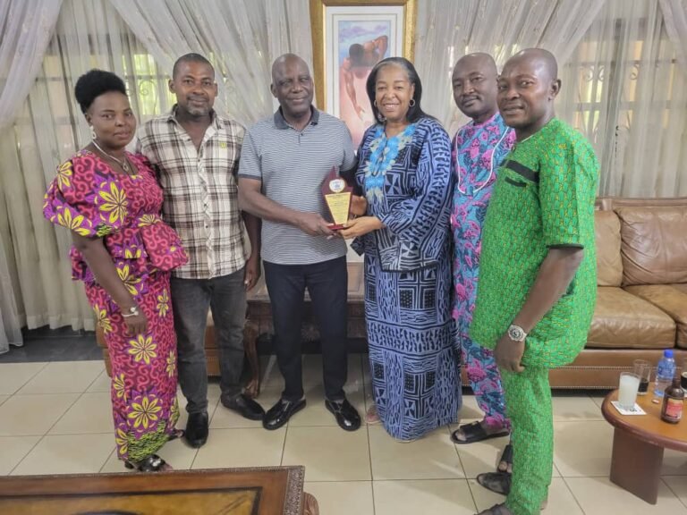 Community Secondary School Umuode Honours Prof. Barth Nnaji For Transforming Education In The Area